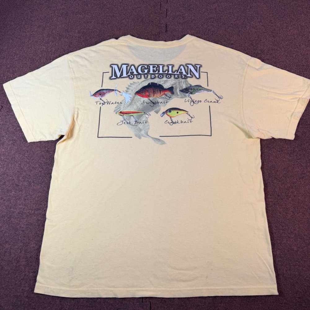 Magellan Outdoors Mens XL Yellow Fishing Lure Graphic T-Shirt Short Sleeve